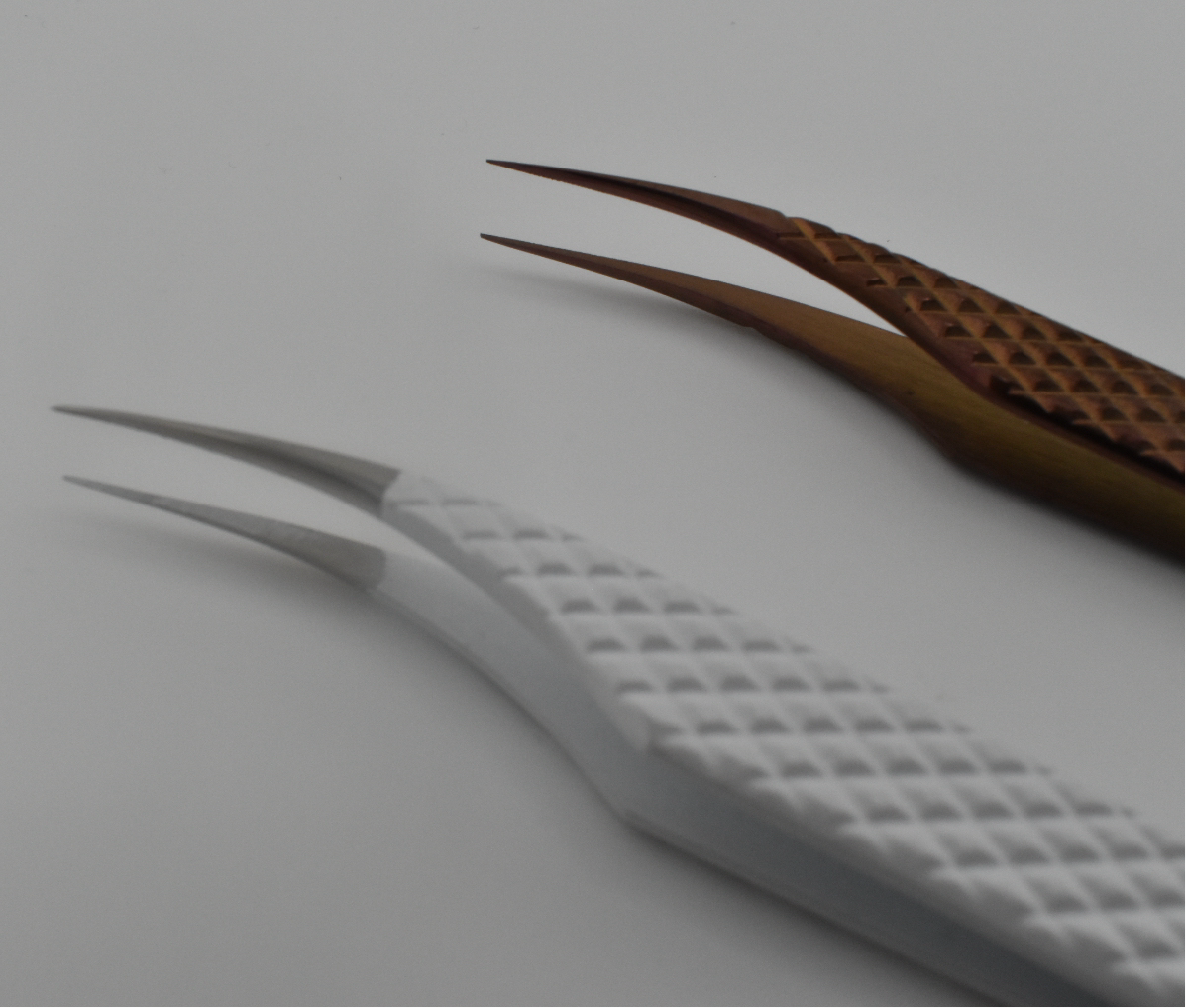 Dolphin Isolation Tweezers