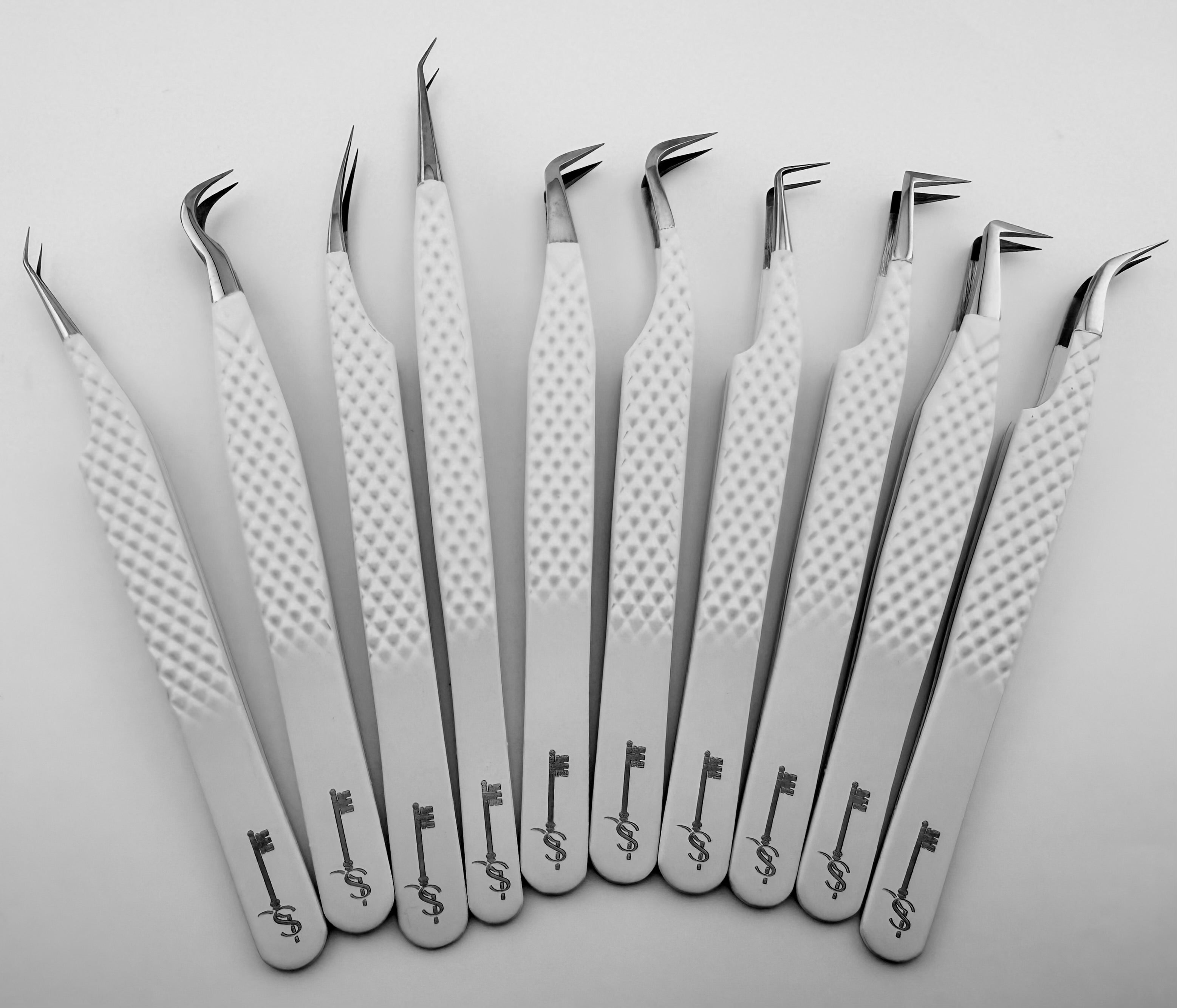 Tweezers – Lash Sesh Supplies
