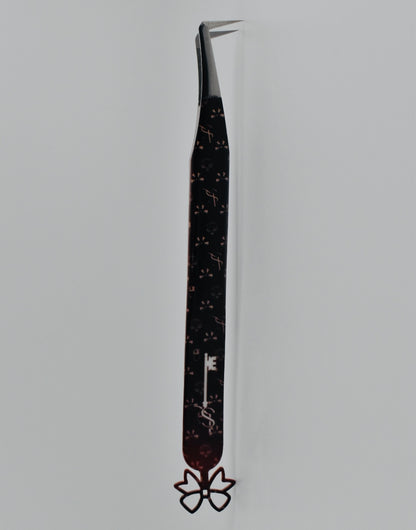 *LE Bow Tweezer Collection