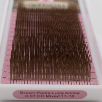 Petite Luna Anime Lash Trays