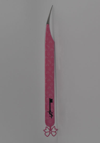 *LE Bow Tweezer Collection