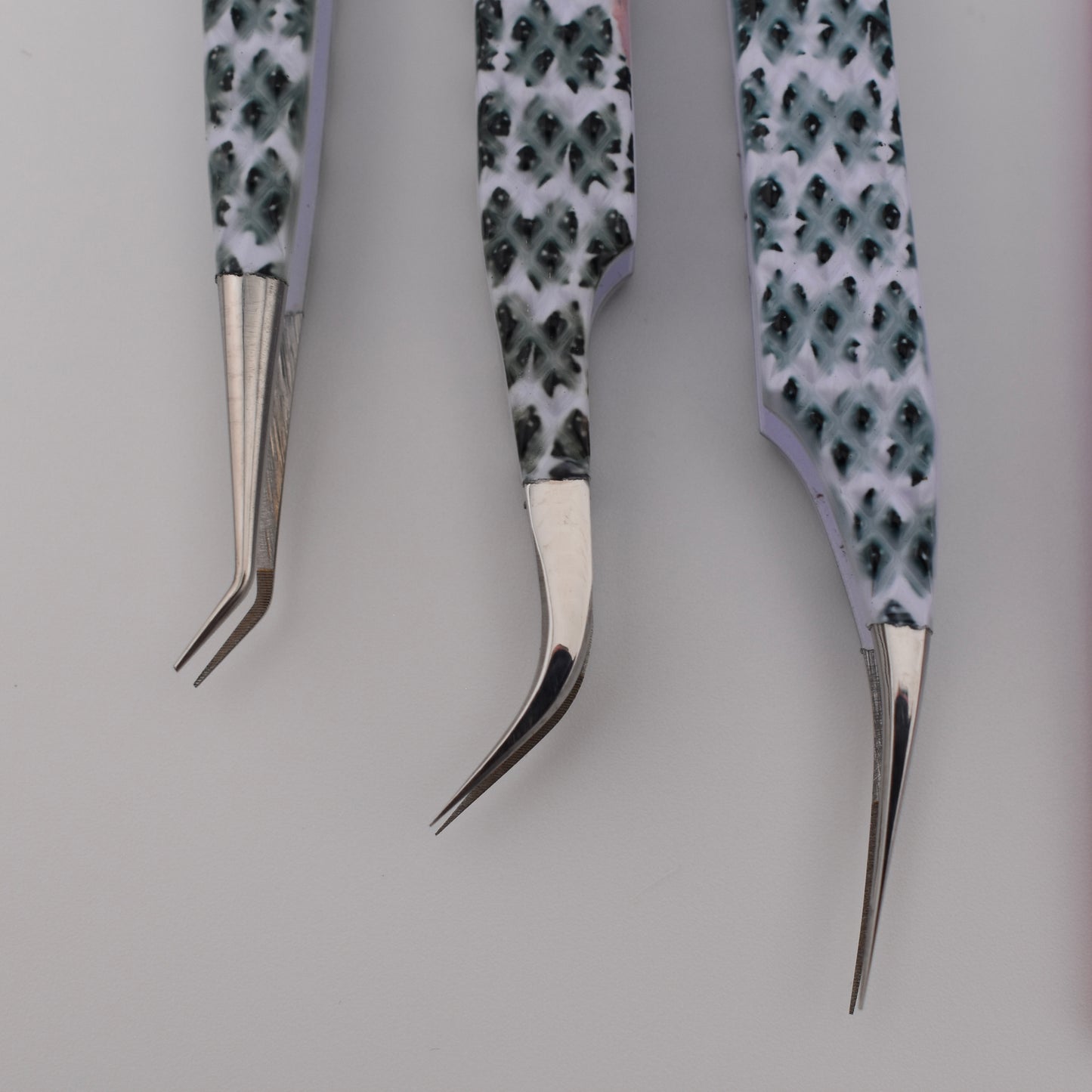Darling Dots Tweezer Collection
