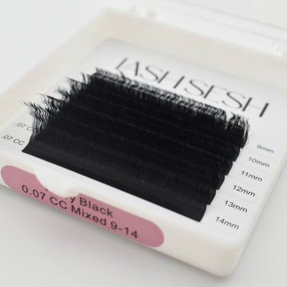 Wavy Black Lashes