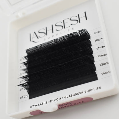 Wavy Black Lashes