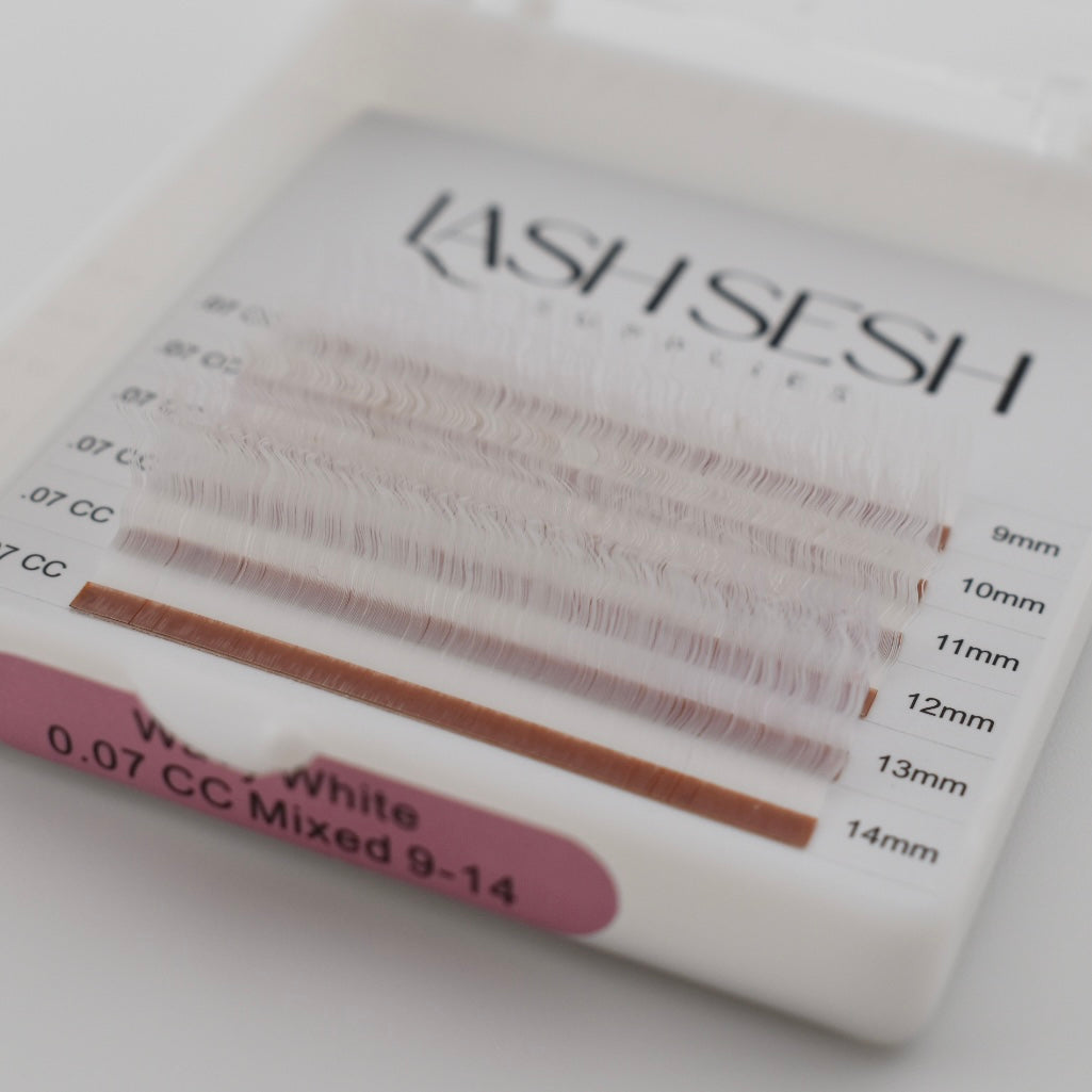 White Wavy Lashes